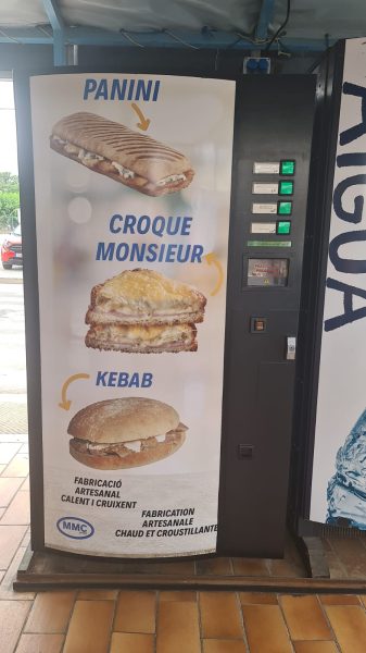 Vending machine for paninis